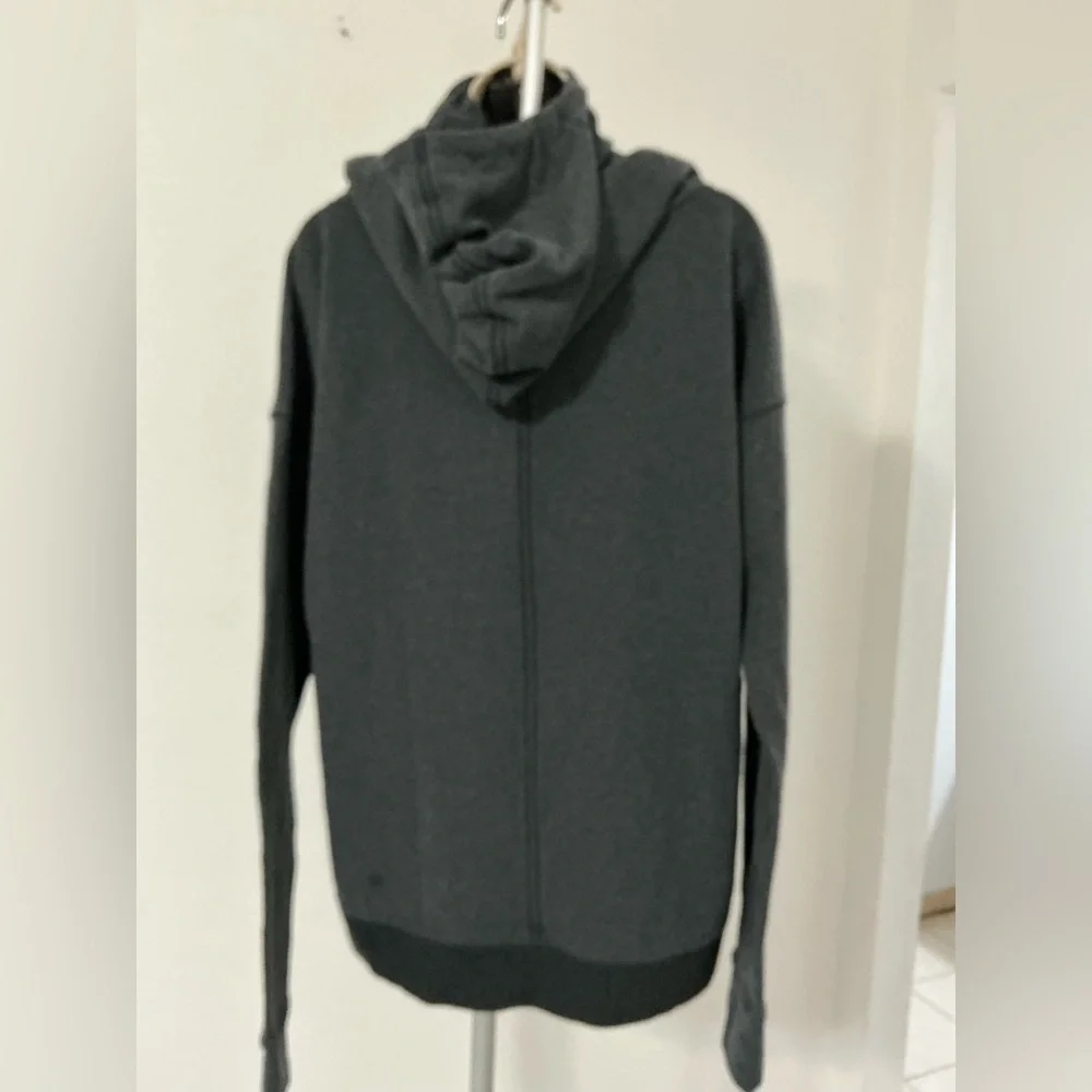 Lululemon Stress Less Funnel Hoodie Grey Thumbhole Sweatshirt Size 10